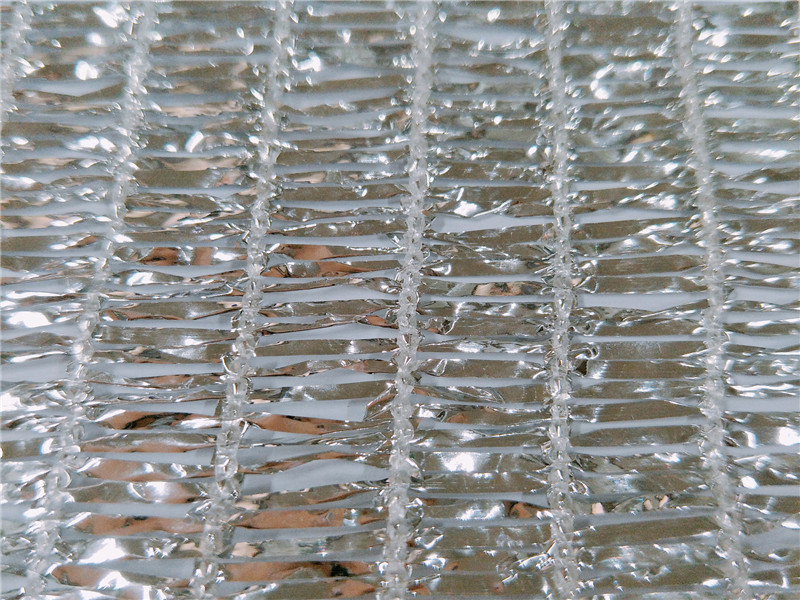 Czarno -białe słońce odblaskowa folia aluminiowa