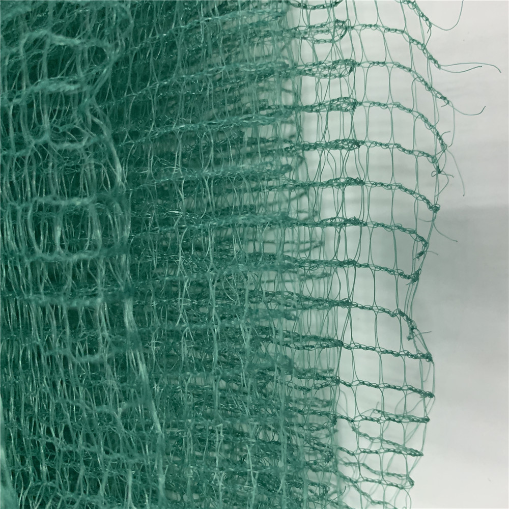 Kwadratowy zbiór owoców zielonych oliwek 32GSM netto