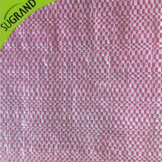 90GSM biała/czerwona mata trawy dla roślin